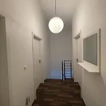 Ferienhaus Fuer 13 Personen Mit Garten *