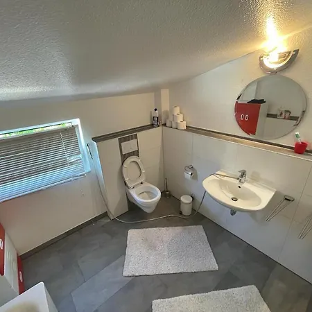 Fuer 13 Personen Mit Garten Dom wakacyjny