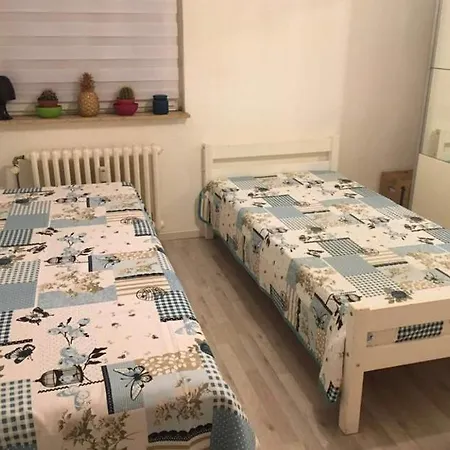 Dom wakacyjny Fuer 13 Personen Mit Garten Hanower