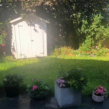 Dom wakacyjny Fuer 13 Personen Mit Garten *